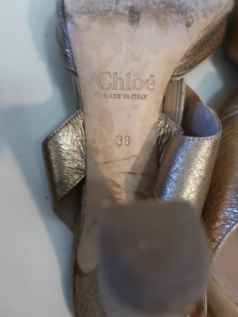 Womens Chloe Gold Metallic Leather Slingback Block Heel Sandals 38 US/7.5 - Picture 10 of 15